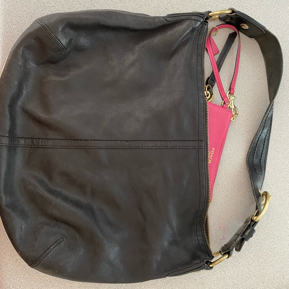 Coach purse and wristlet